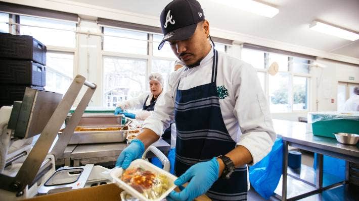 Manurewa High School in Auckland serves almost 3000 students lunch every day with the Ka Ora, Ka Ako school lunch programme.